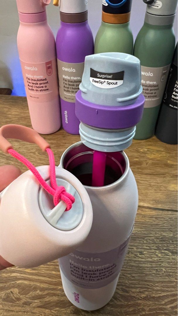 Original Owala Freesip Twist 24oz (Category: Water Bottles & Tumblers) located in Paranaque City. Submitted by guyonlineshop (Listing ID 1326450491, Image 2). Description: Here’s a great addition to your owala collection! ☺️ FS: Original Owala Freesip Twist 24oz 1. Rose Quartz - 2700 2. Dreamy Fields - 2700 3. California Grapevine - 2700 4. Camo Cool - 2700 5. Green House - 2700 6. Foggy Tide - 2700 7. Iced Breeze - 2700 Mop: Gcash Mod: Lalamove/