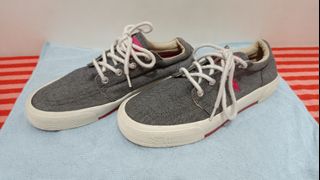 (Category: ) located in . Submitted by easternthriftingph (Listing ID 1326445803, Image 1). Description: .