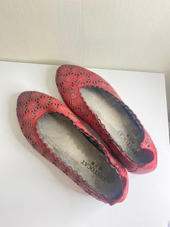 (Kategori: ) berada di . Dikirim oleh a.girlmustbuy (ID iklan 1326426090, Gambar 1). Deskripsi: .