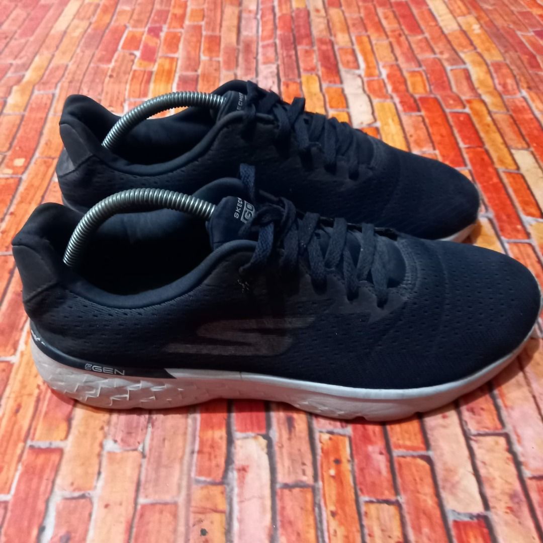 Go run 400 generate store