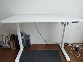 (Category: ) located in . Submitted by acai112358 (Listing ID 1326407962, Image 1). Description: .