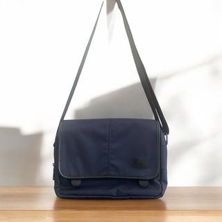(Kategori: ) berada di . Dikirim oleh elsecondstuffs (ID iklan 1326359108, Gambar 1). Deskripsi: .