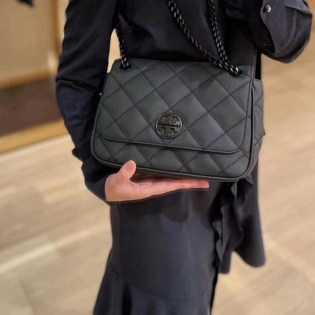 Matte black neddle tory burch purse