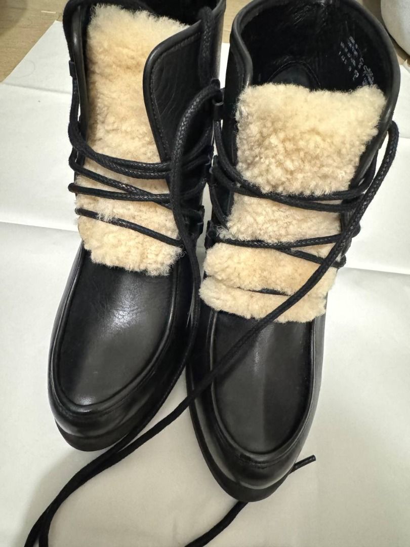 Ugg analise boots top
