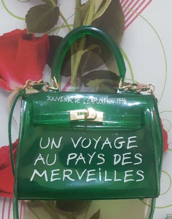 Un Voyage Au Pays Des Merveilles