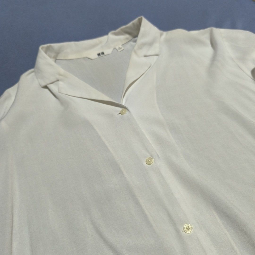 Uniqlo Rayon Longsleeves White (Category: Longsleeves) located in Mandaluyong City. Submitted by willow_bear (Listing ID 1326420475, Image 1). Description: .