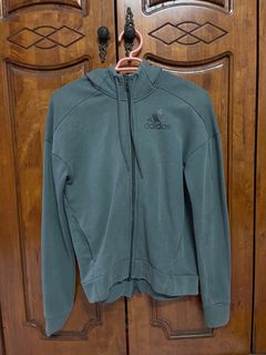 (Category: ) located in . Submitted by answpreloved (Listing ID 1323390871, Image 1). Description: .