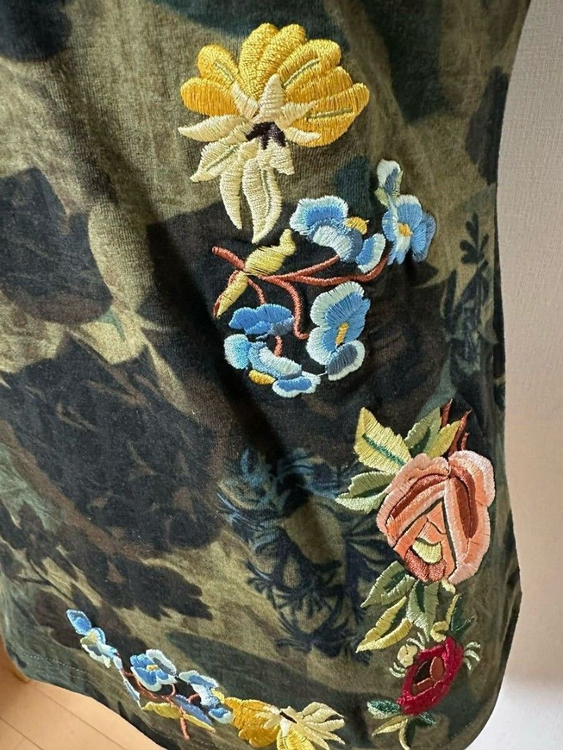 Authentic vintage Christian Dior camo embroidered T shirt | eBay