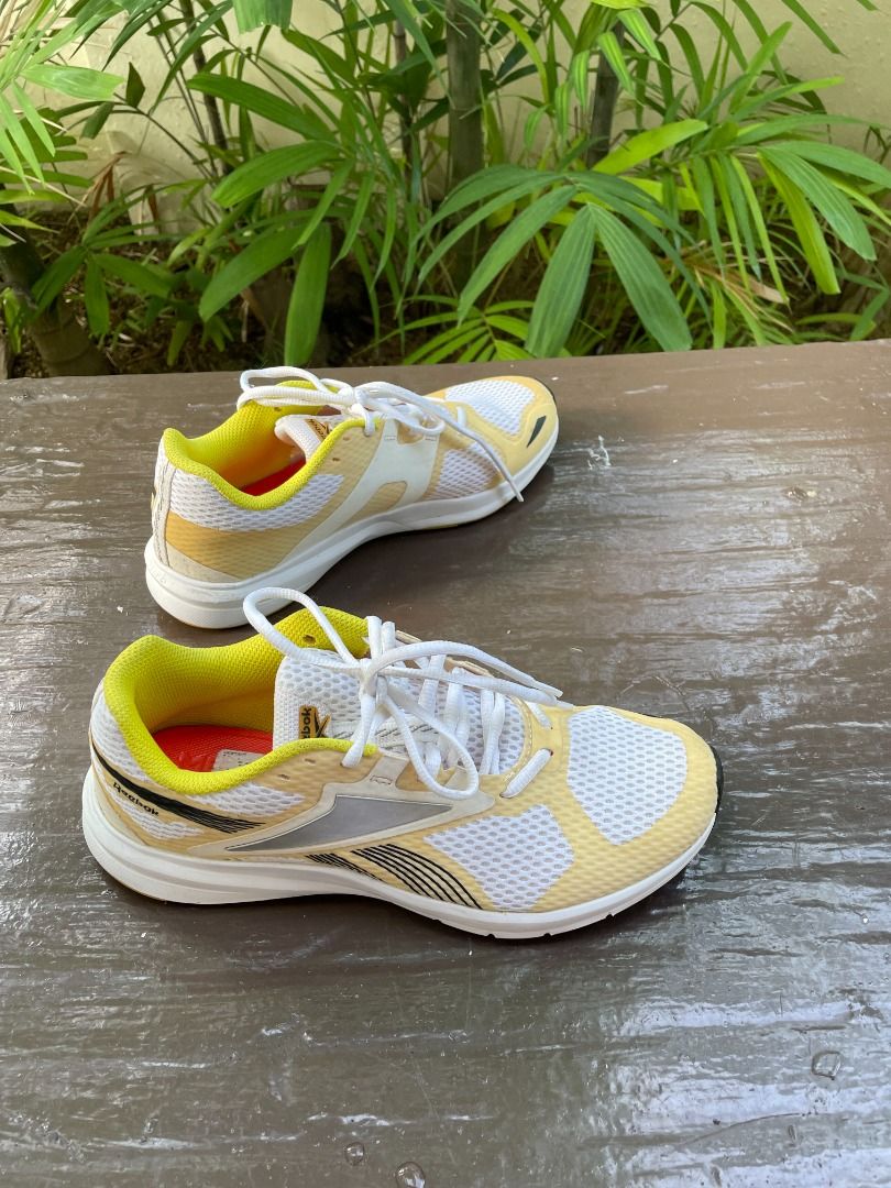 Authentic Reebok sneakers. Size Men US 8 UK 7 EU 40.5 CM 26. In good condition. Men s Fashion Footwear Sneakers on Carousell