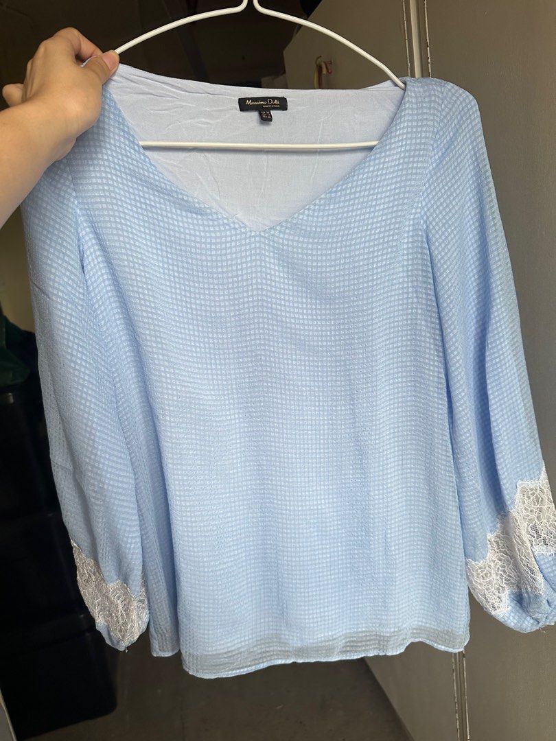 [SALE] Blue long sleeves Massimo Dutti (Category: Blouses) located in Marikina City. Submitted by declutterwithyouandme (Listing ID 1323455843, Image 1). Description: .