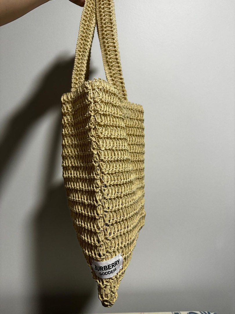 Burberry beach bag straw woven style Women s Fashion Bags Wallets Beach Bags on Carousell
