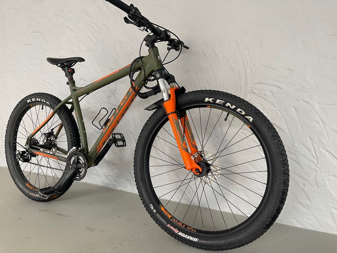 Carrera Vendetta 27.5 mountain bike Limited Edition