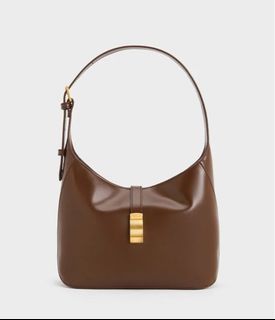 (Category: ) located in . Submitted by eclatstyle_sg (Listing ID 1323422292, Image 1). Description: .
