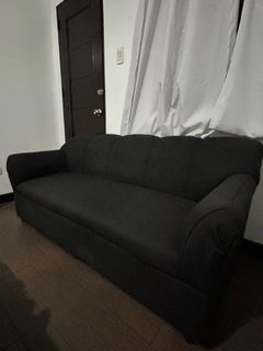 (Category: ) located in . Submitted by GreatFindsGuaranteed (Listing ID 1323426162, Image 1). Description: .