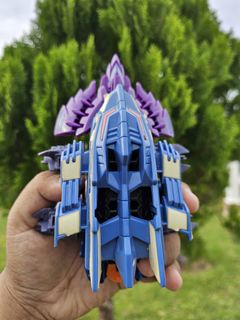 (Category: ) located in . Submitted by tuyut_toys (Listing ID 1323278689, Image 1). Description: .