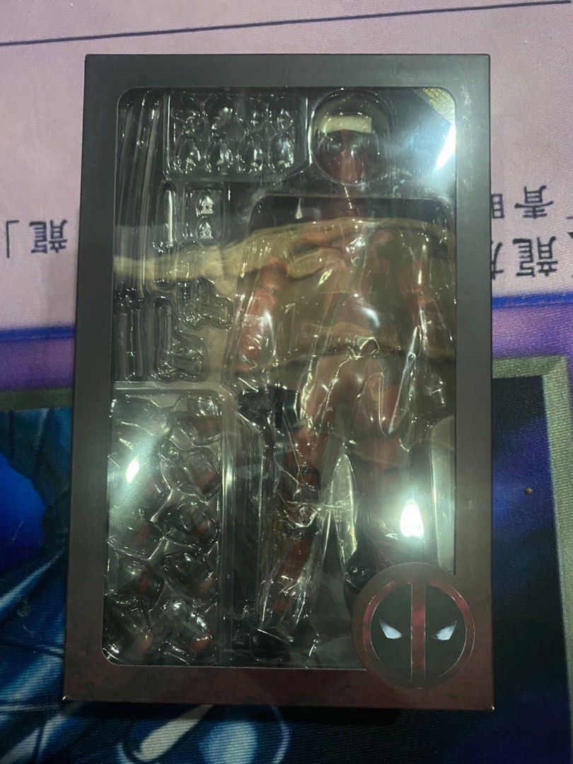 Deadpool Hot Toys, Hobbies & Toys, Toys & Games on Carousell
