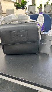 （分類：）位於 。 由 ngwkf 提交（商品編號 1323348836，圖片 1）。簡介： 。