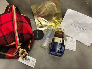 （分類：）位於 。 由 babyshark3 提交（商品編號 1323392790，圖片 1）。簡介： 。