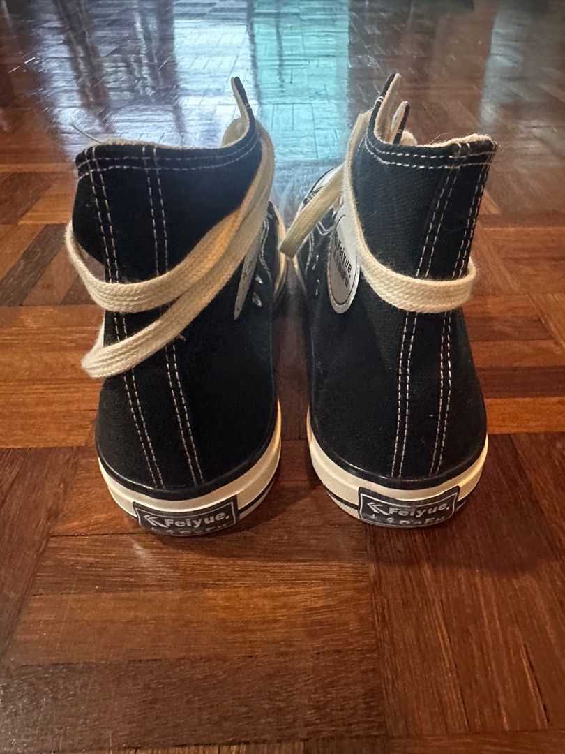 Feiyue hi tops causal
