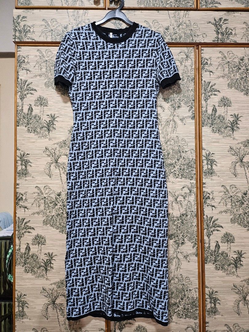 Fendi knit monogram dress it40