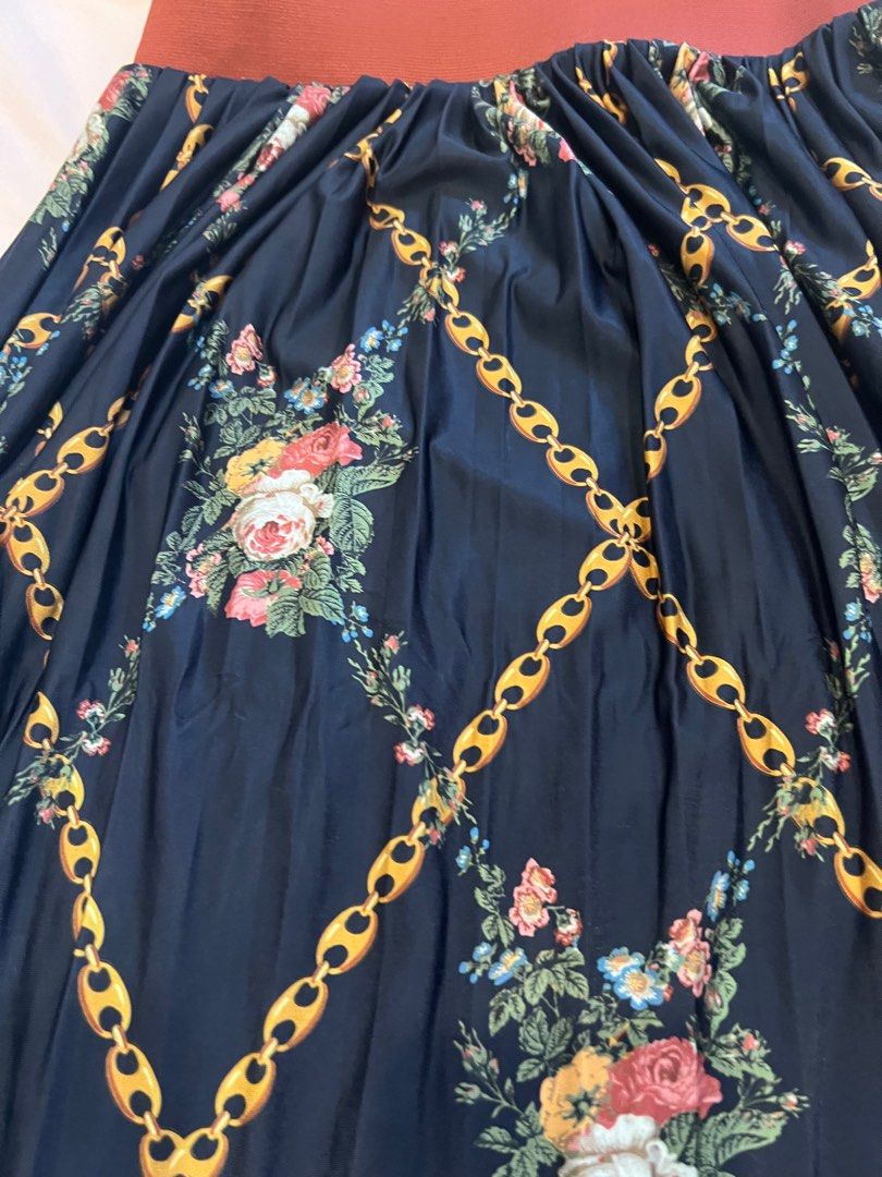 Floral flowy skirt zara