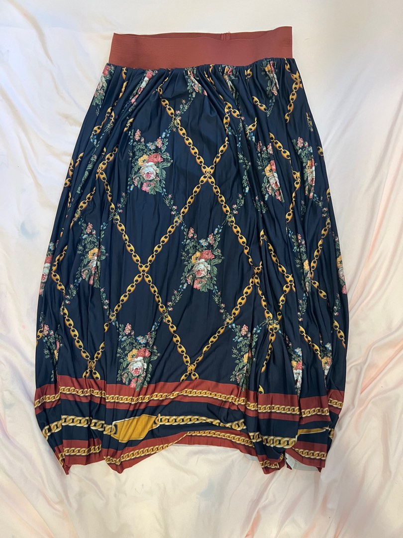 Floral flowy skirt zara