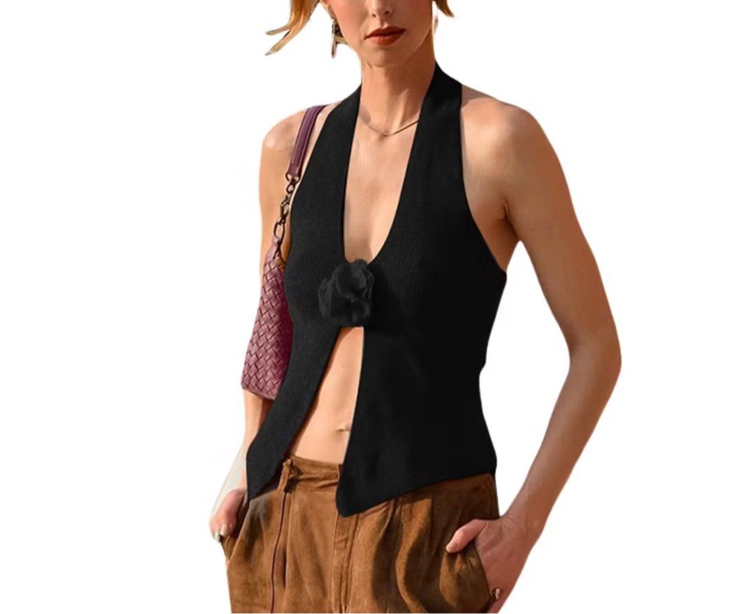 Flower Halter Neck Tank Top (Category: Sleeveless) located in Manila. Submitted by declutterrr_mnl (Listing ID 1323354445, Image 1). Description: orig price: 500 size: small.