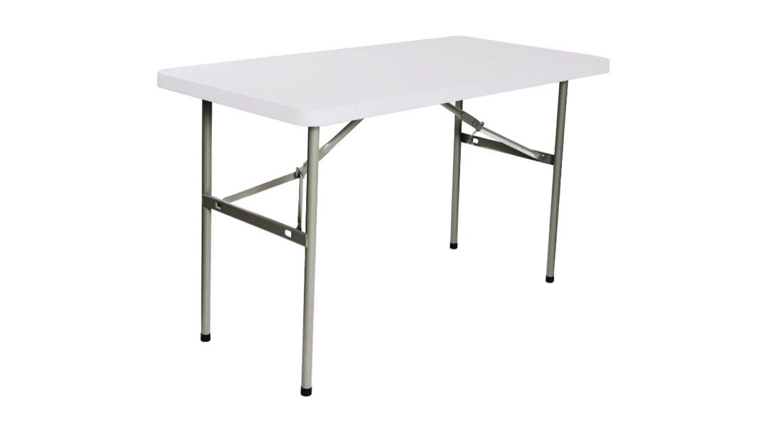 Foldable Table (Category: Tables & Sets) located in Singapore. Submitted by chintamisales (Listing ID 1323380127, Image 1). Description: .