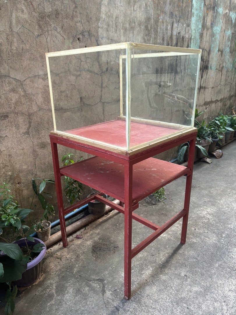 Glass Enclosed Table (Category: Tables & Sets) located in Manila. Submitted by prettygab03 (Listing ID 1323359859, Image 1). Description: Enclosed Chicken Tadtaran Table Heavy Duty May lagayan pa sa ilalim Bakal ang Paa Sobrang Sturdy RFS: we end up our Roasted Chicken Business.