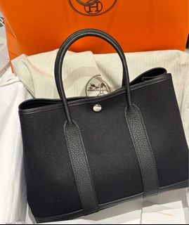 （分類：）位於 。 由 girlboss_chic 提交（商品編號 1323364135，圖片 1）。簡介： 。