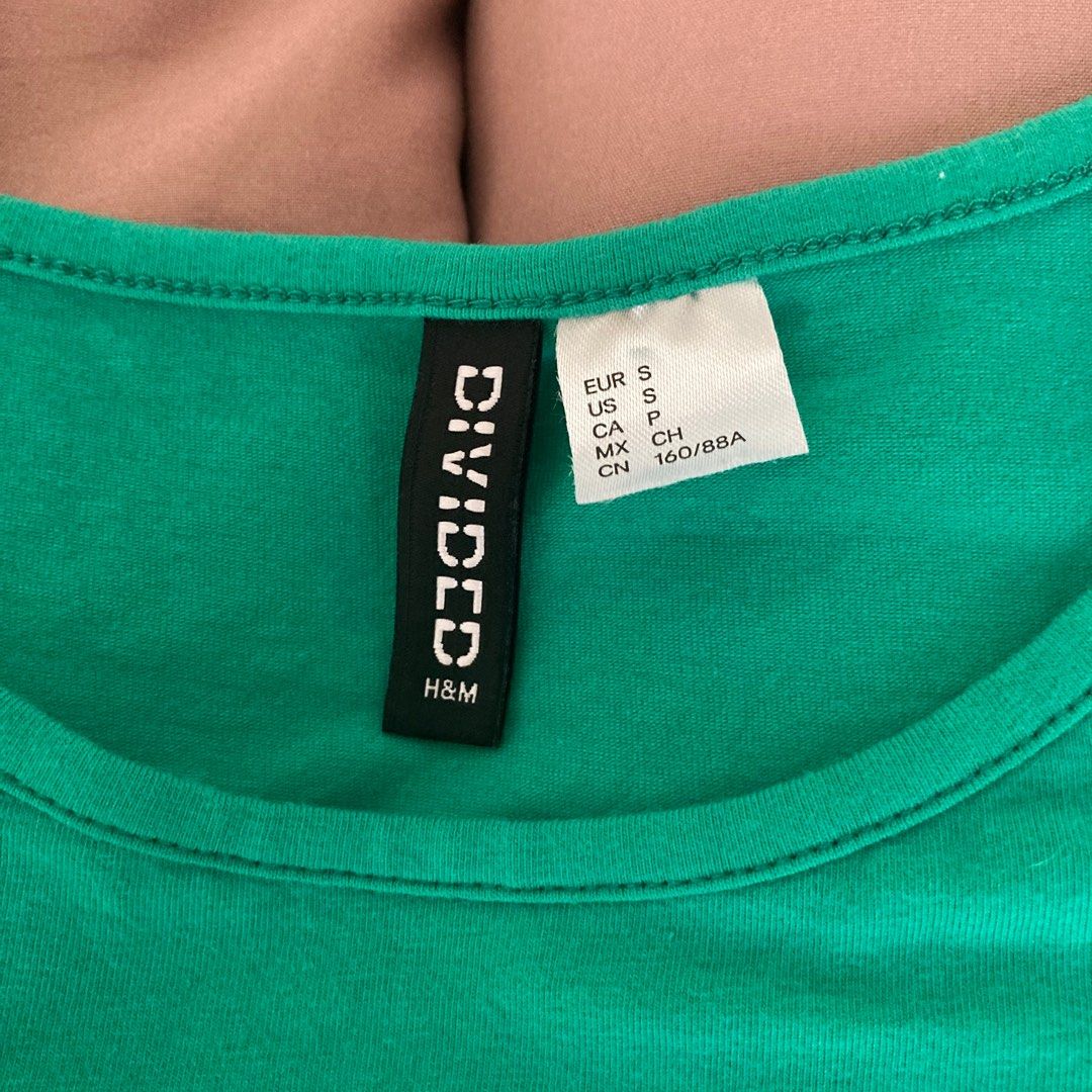 H&M Green Racer Top (Category: Sleeveless) located in Marikina City. Submitted by mlffy (Listing ID 1323428905, Image 2). Description: ☘️ H&M Green Racer Top ☘️ Size XS on tag 🏷️ RFS only decluttering :) 👛 GCash.