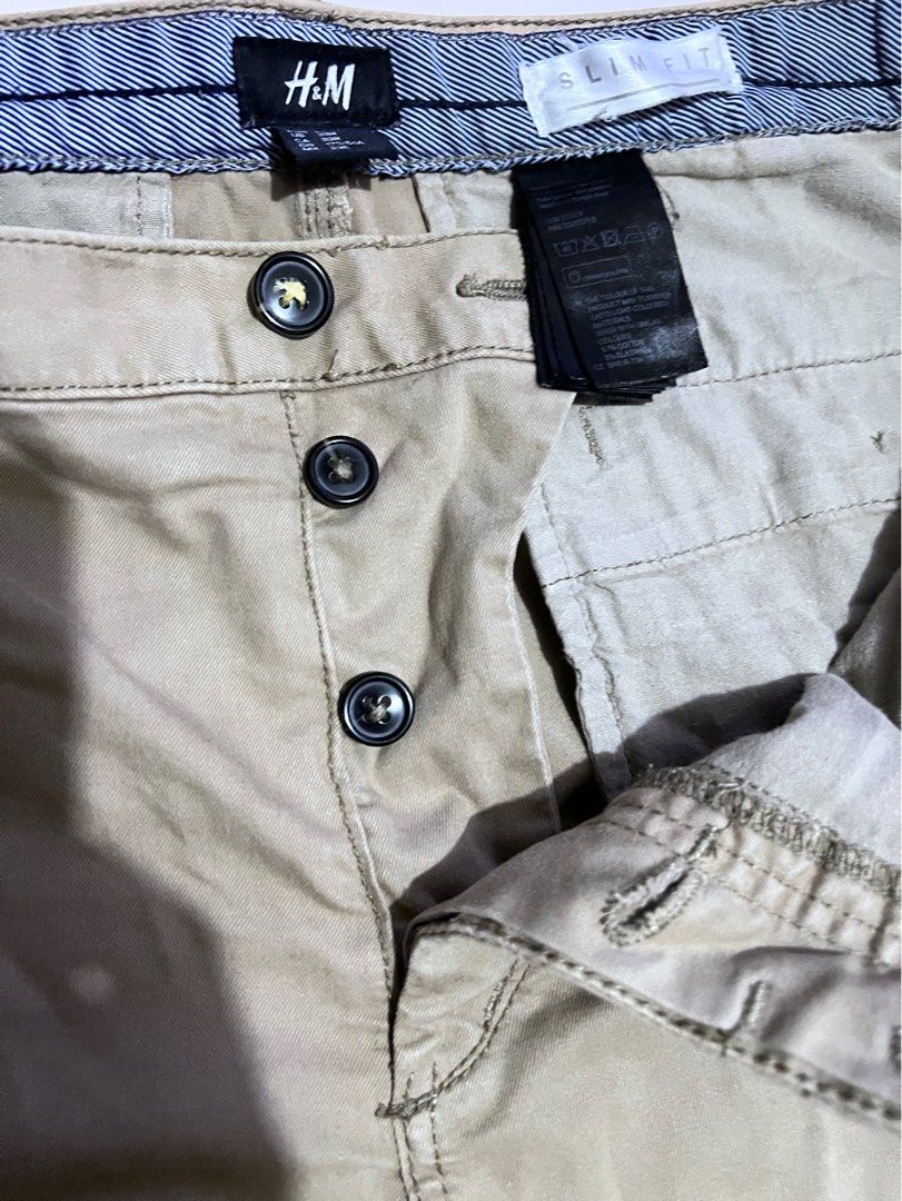 H&M Slim Fit Pants (Category: Chinos) located in Valenzuela. Submitted by gotdrip (Listing ID 1323377678, Image 2). Description: H&M Slim Fit Pants - Size: Medium - Color: Khaki - RFS: Does't fit me anymore - Preloved item not ukay .
