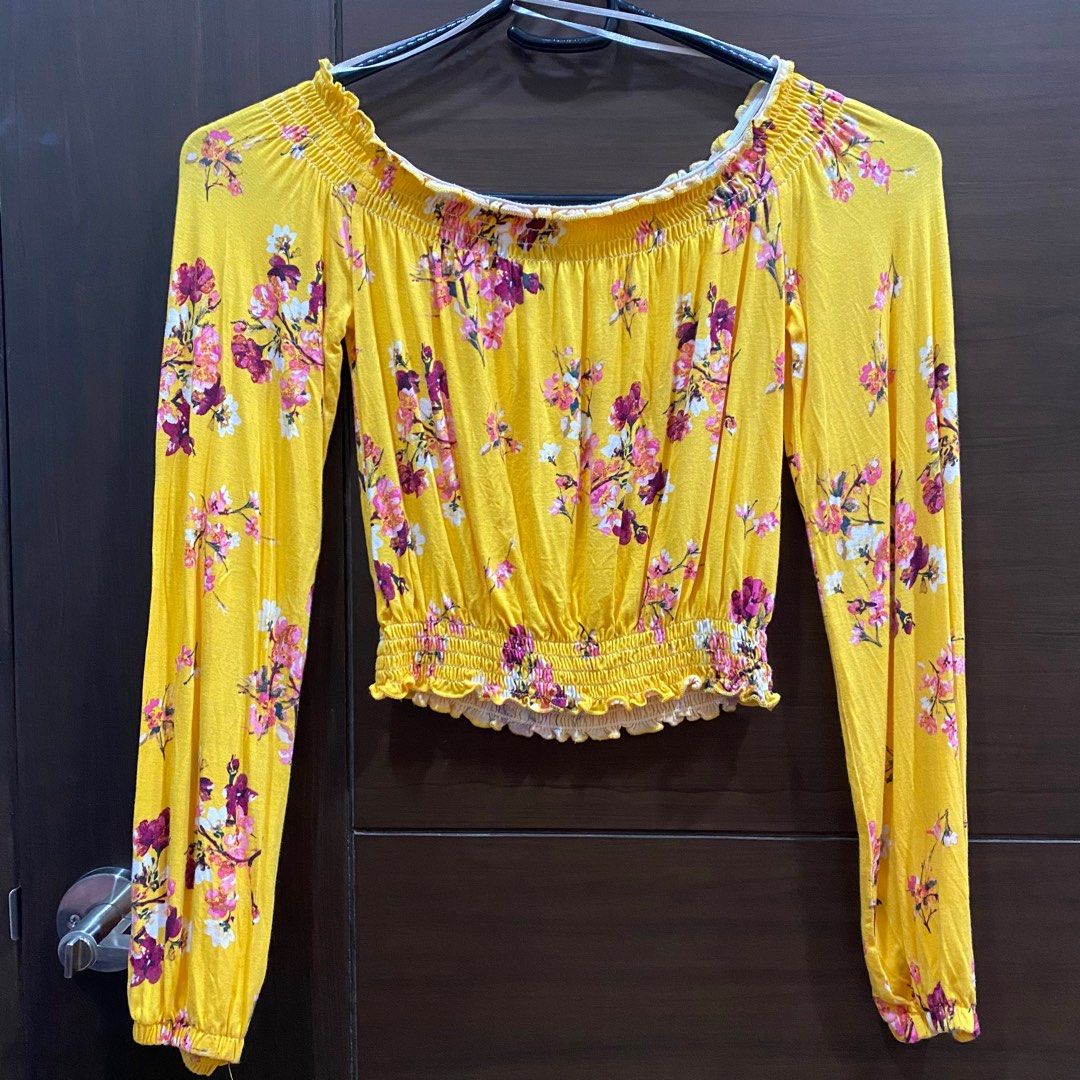 H M Yellow Floral Off Shoulder Top Women s Fashion Tops Longsleeves on Carousell