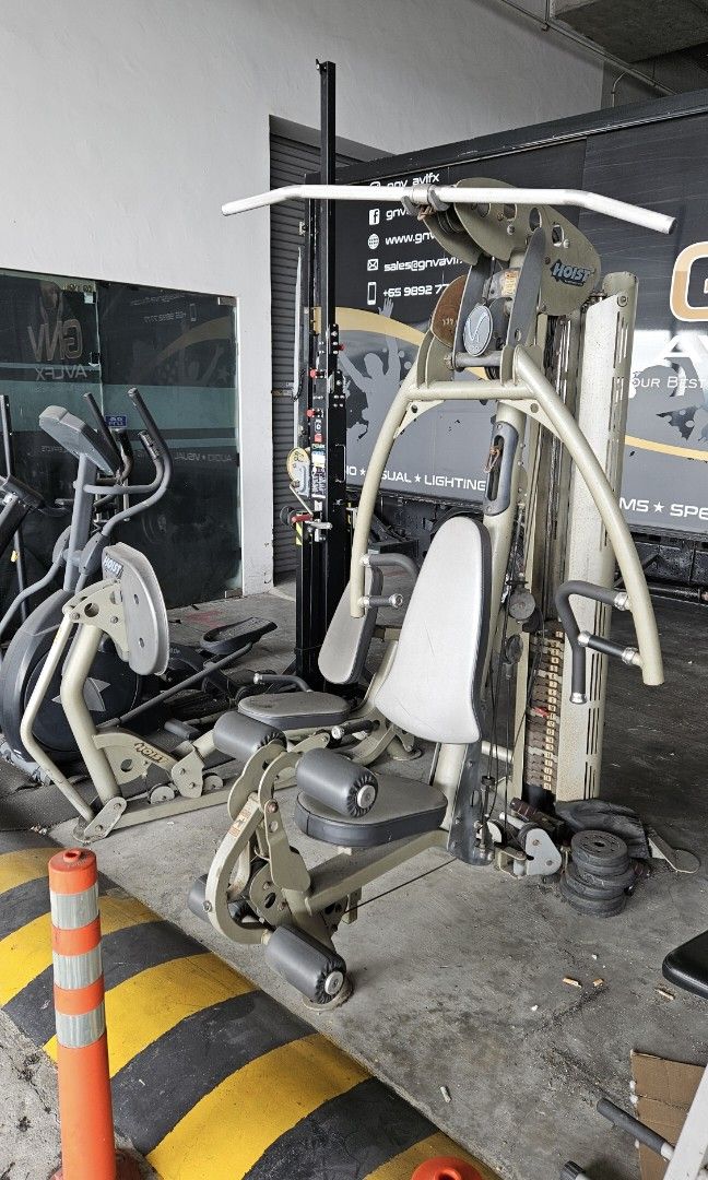 Hoist V1 Elite Sports Equipment Exercise Fitness Cardio Fitness Machines on Carousell