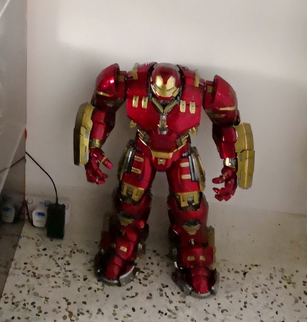 Hot Toys Hulkbuster 1.0, Hobbies \u0026 Toys, Toys \u0026 Games on Carousell
