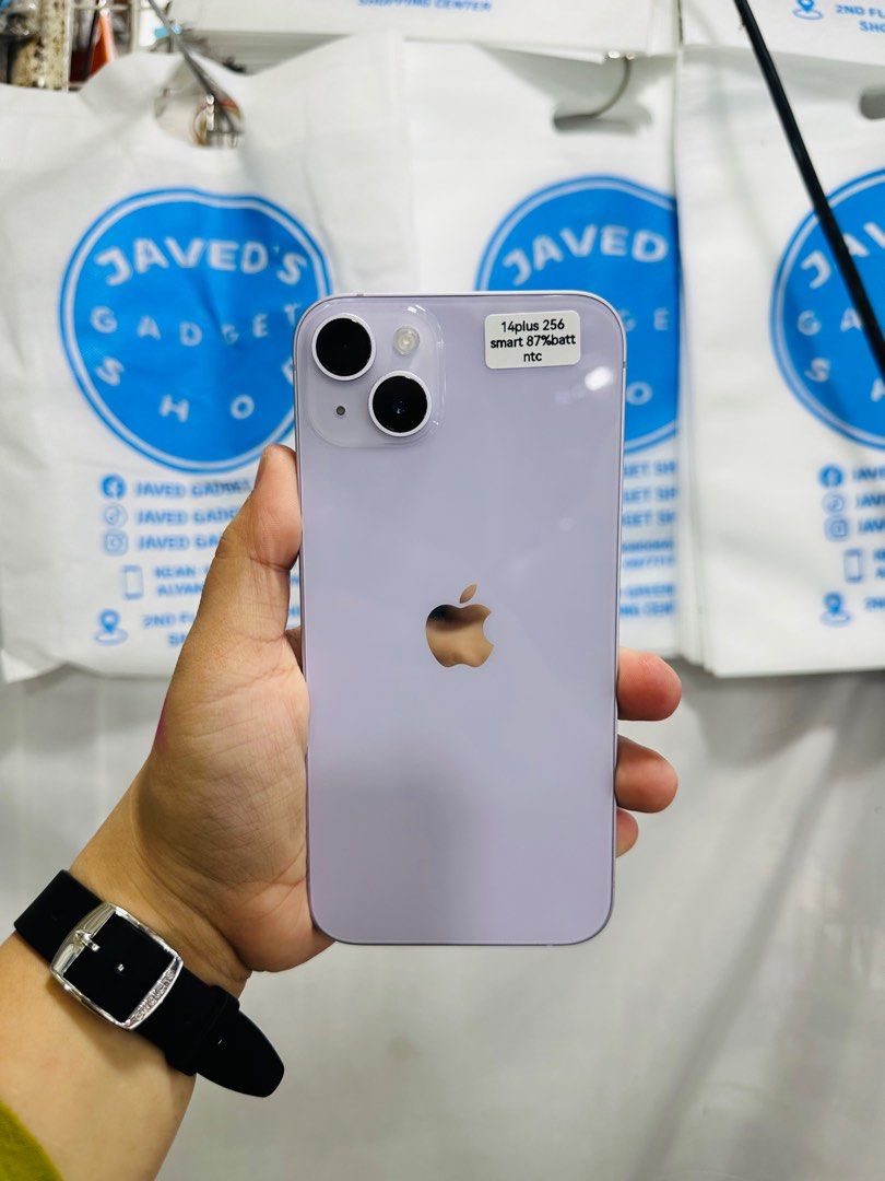Iphone 14 Plus 256gb 87% batt Smartlocked (Category: iPhone 14 Series) located in San Juan City. Submitted by javedsgadgetshop (Listing ID 1323413313, Image 1). Description: OPEN FOR INSTALLMENT VIA CREDIT CARD/GGIVES/SPAY/BILLEASE & SWAP/TRADE-IN! BUY AND SELL! Quick Specs : Iphone 14+ •256gb •NTC Variant •87% batt health •Smartlocked •95% Smoothness •No hidden issue | No Repaired •100% Authentic | Not Refurbished •w/ OEM Charger & store warrant