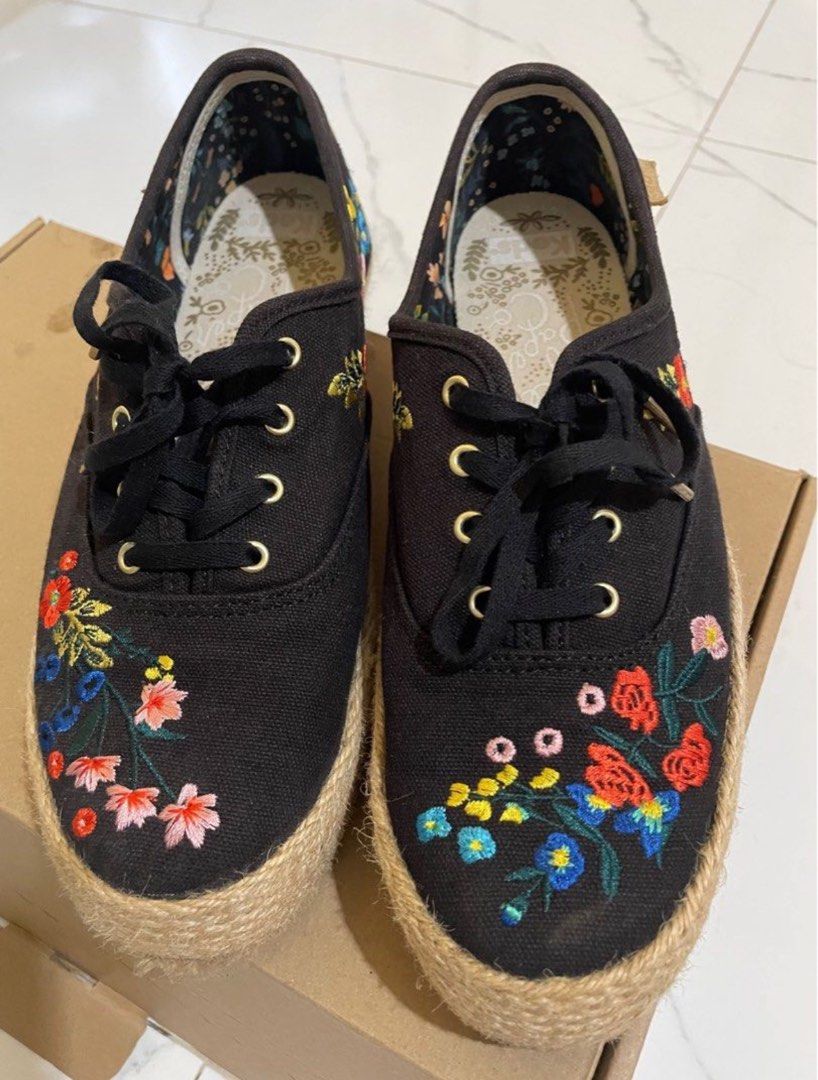 Keds x Rifle Paper Co Black Floral Size 39, Fesyen Wanita, Sepatu