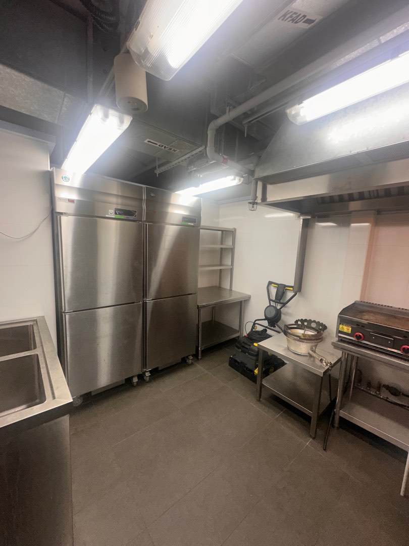 (Category: ) located in . Submitted by spvcecvt (Listing ID 1323368213, Image 1). Description: .