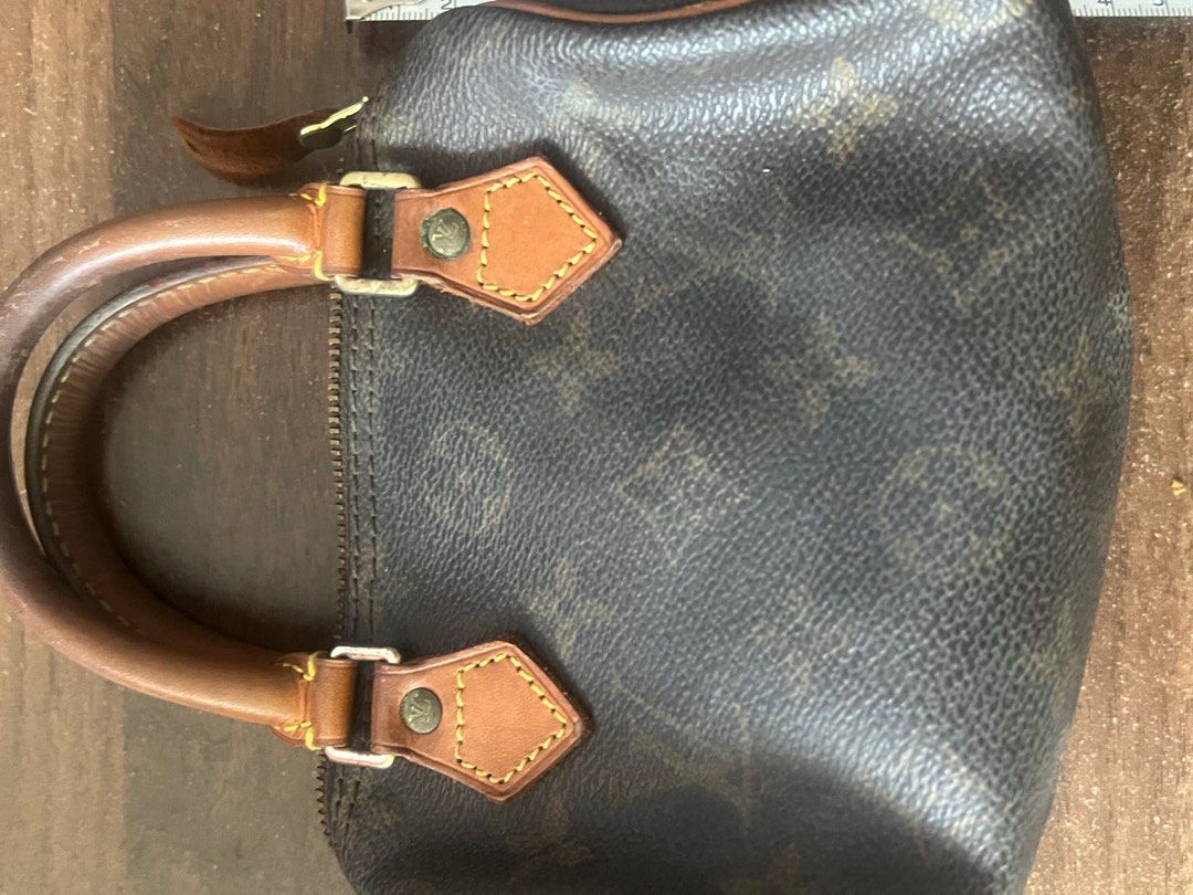 Louis Vuitton Bucket Bag. Price for one. Women s Fashion Bags Wallets Shoulder Bags on Carousell