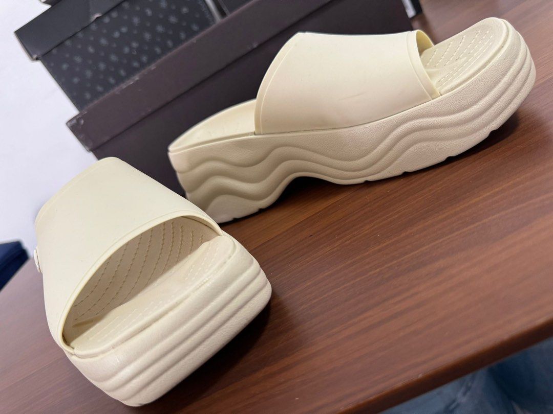 Nice crocs