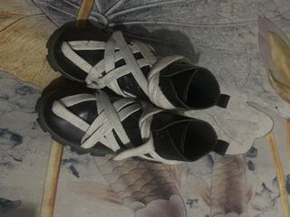 (Category: ) located in . Submitted by midstore (Listing ID 1323448016, Image 1). Description: .