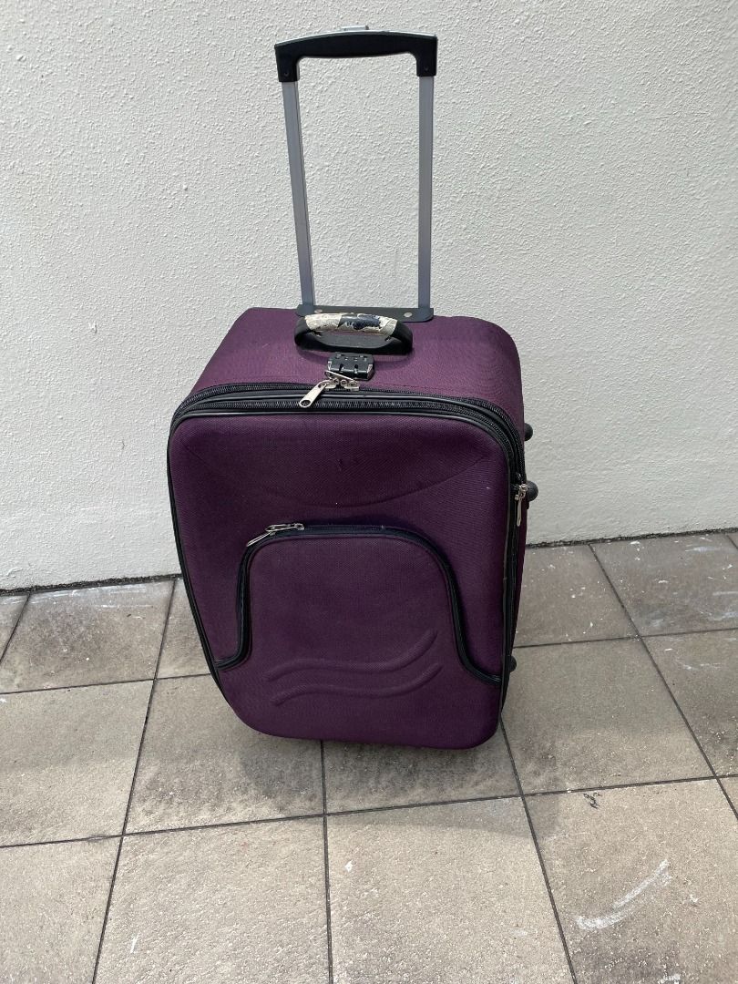 22 inch cabin luggage deals