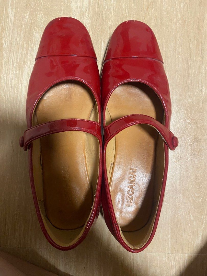 Red patent mary janes (Category: Flats & Sandals) located in Mandaluyong City. Submitted by declutts (Listing ID 1321044269, Image 2). Description: dark red Size 8 (25cm) nego!! .