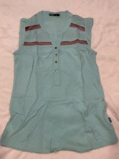 (Category: ) located in . Submitted by shopperssouk (Listing ID 1323429182, Image 1). Description: .