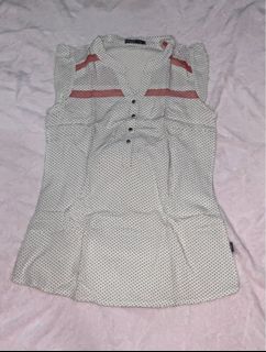 (Category: ) located in . Submitted by shopperssouk (Listing ID 1323430335, Image 1). Description: .