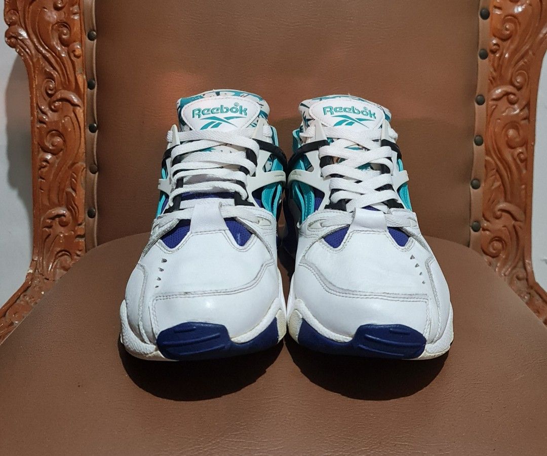 REEBOK GRAPHLITE PRO, Fesyen Pria, Sepatu Sneakers di Carousell