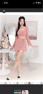 (Category: ) located in . Submitted by duskcloset (Listing ID 1323351758, Image 1). Description: .