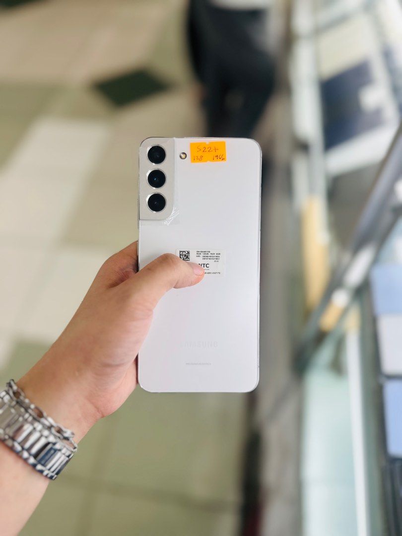 Samsung s22 plus 8/128Gb OPENLINE NTC APPROVED (Category: Samsung) located in Pasig City. Submitted by najihahtelecomshop2018 (Listing ID 1323432785, Image 2). Description: OPEN FOR SWAP/SELLING: (INSTALLMENT THRU CREDITCARD/GGIVES/SPAYLATER) 🔸WE BUY AND SELL ANY KINDS OF GADGETS ( Pass sa Old Model ) 🔸 ‼️TAKENOTE: PASS SA MGA SCAMMERS | THIRD PARTY )‼️ Quick Specs: ⤵️ (ONHAND) Samsung S22 Plus 5G 8/128Gb OPENLINE NO HIDDEN ISSUES NO HISTORY OF