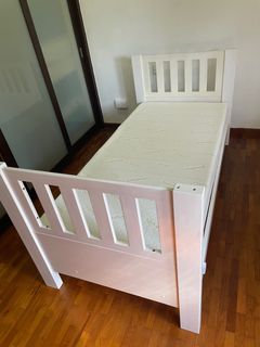 (Category: ) located in . Submitted by fab.sg (Listing ID 1323296079, Image 1). Description: .