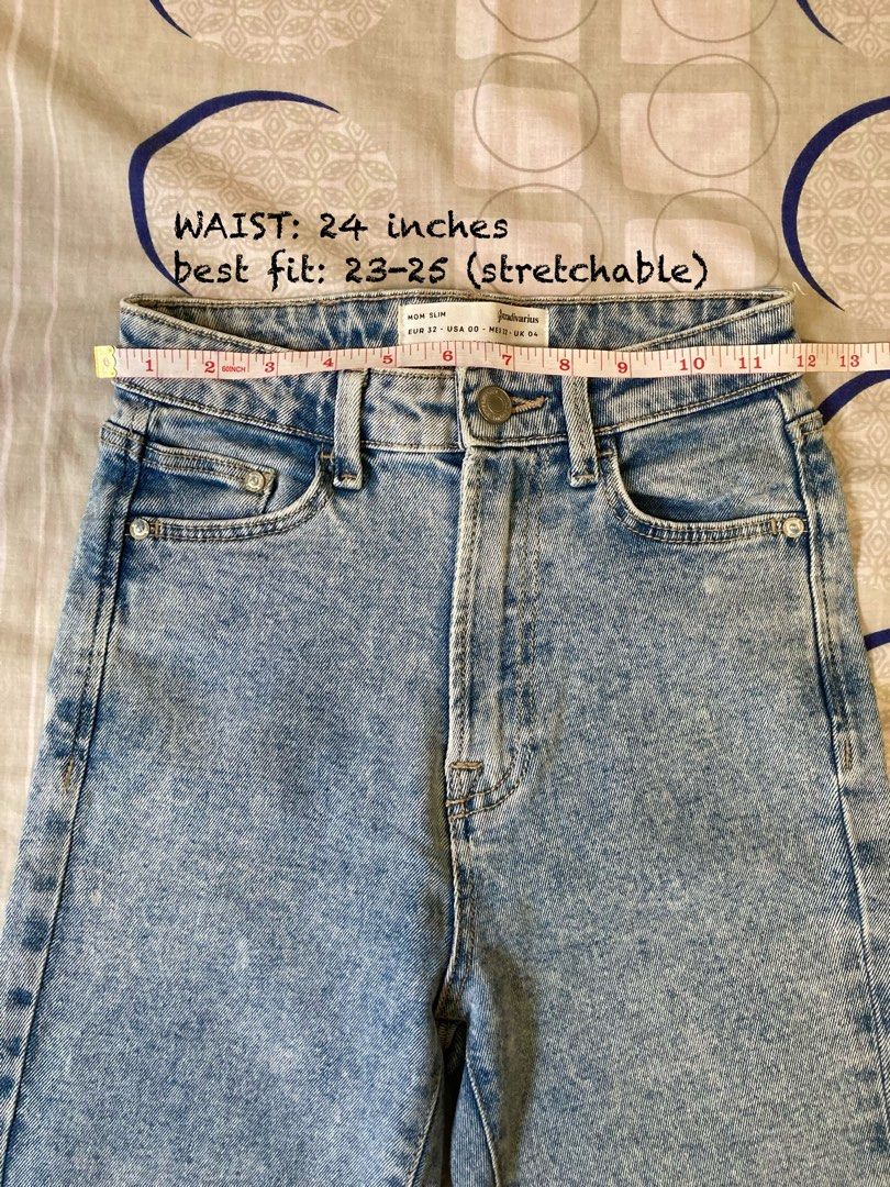 STRADIVARIUS SLIM FIT MOM JEANS (Category: Jeans) located in Talavera. Submitted by jadexdc (Listing ID 1323358442, Image 3). Description: STRADIVARIUS MOM JEANS 🎀 used twice, in good condition 10/10 🎀 no flaws 🎀 stretchable (can fit size 25) 🎀 W: 24 in L: 38 in.